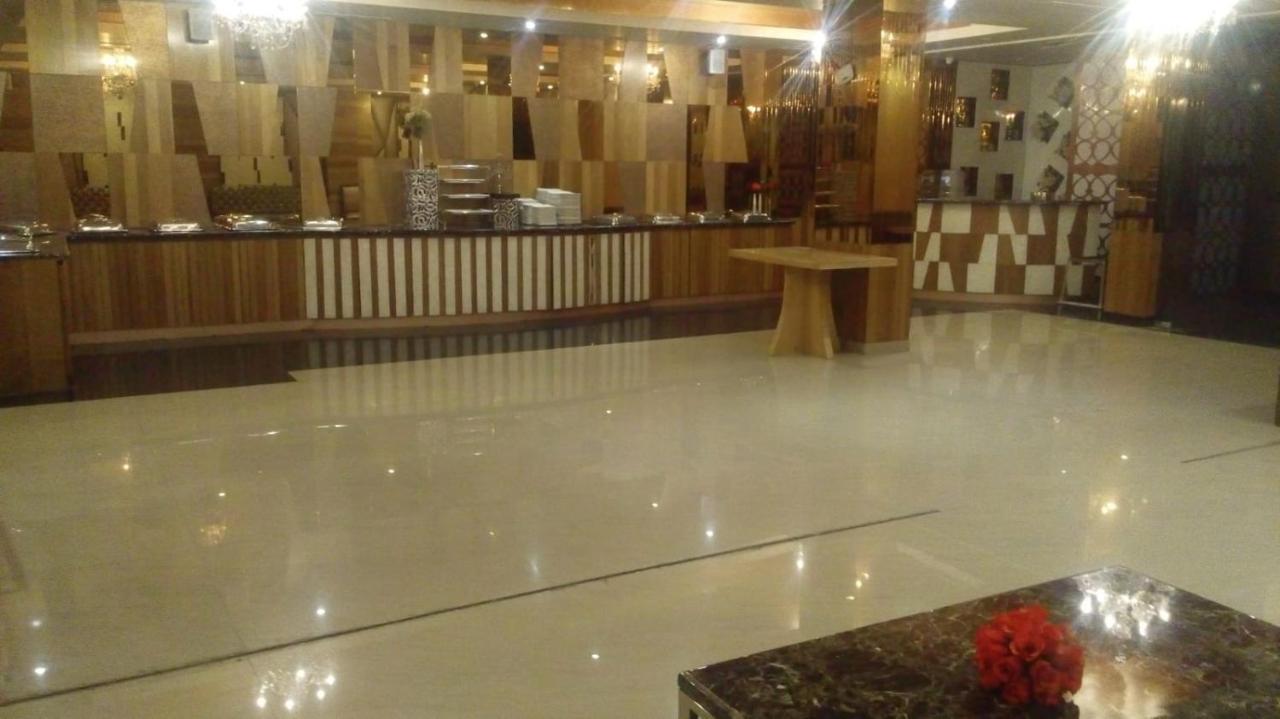 Hotel Jrd Exotica-Business Hotel New Delhi Eksteriør billede