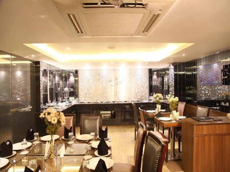 Hotel Jrd Exotica-Business Hotel New Delhi Eksteriør billede